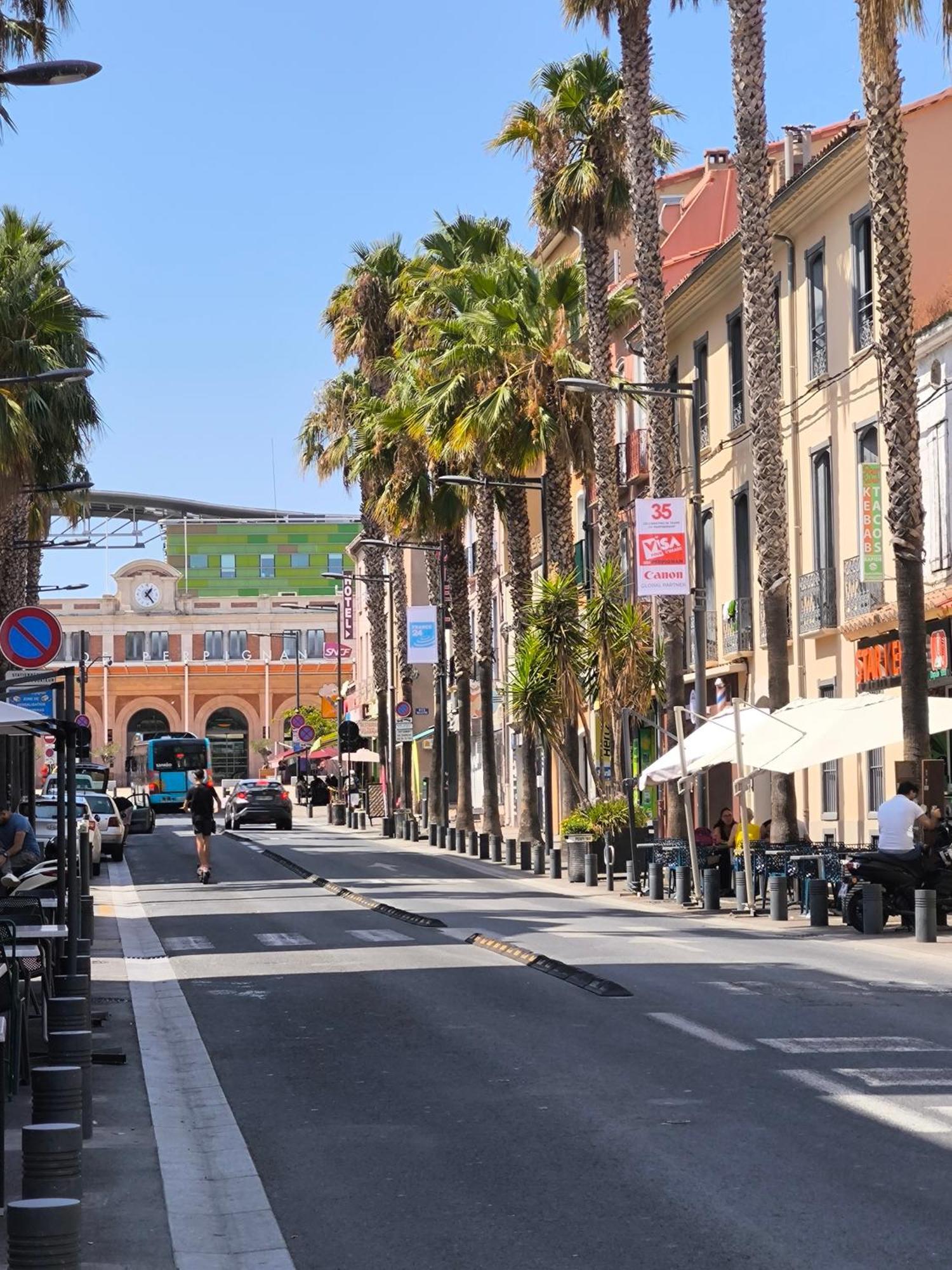 F1 200 Metre De La Gare Apartment Perpignan Ngoại thất bức ảnh