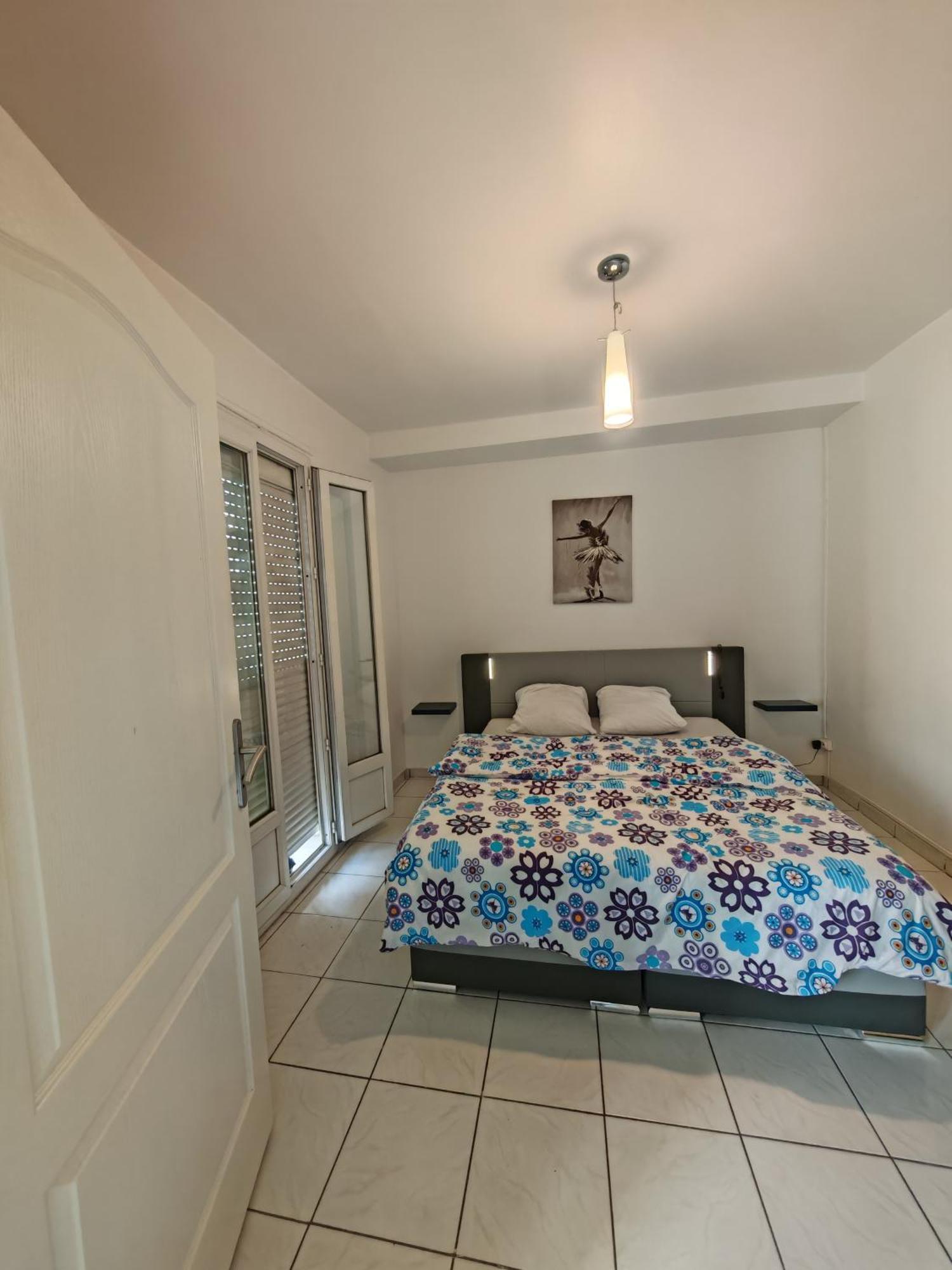 F1 200 Metre De La Gare Apartment Perpignan Ngoại thất bức ảnh