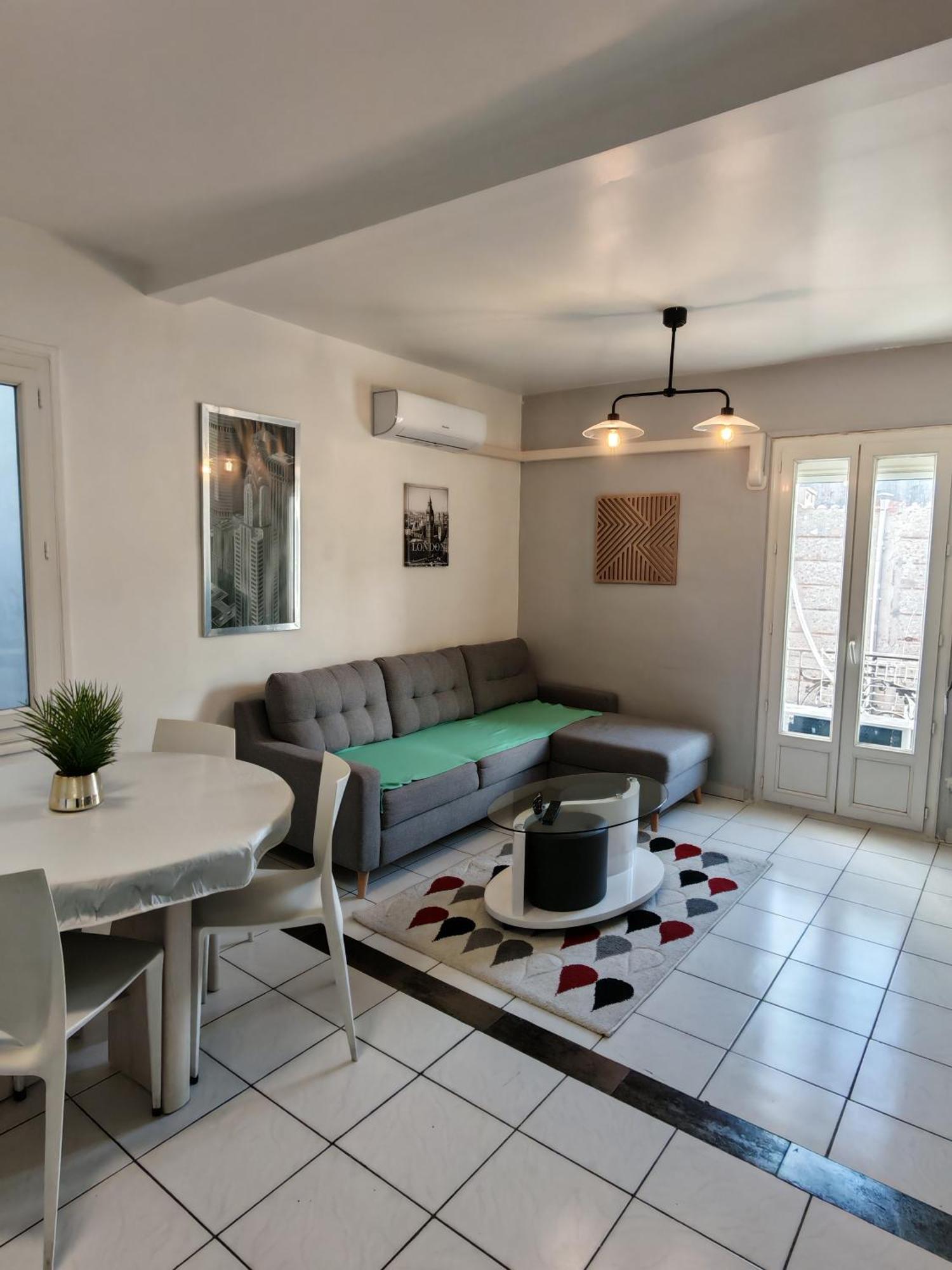 F1 200 Metre De La Gare Apartment Perpignan Ngoại thất bức ảnh